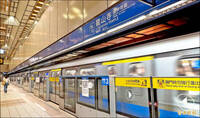 板南線2分鐘一班還是擠不上！北市議員憂三鶯線通車後更塞