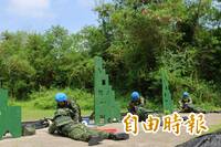 隨軍直擊》第四作戰區全旅動員打靶了 陸軍教召首射美援M4A1卡賓槍