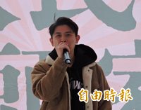 遭控收民進黨錢！名醫搬出500萬財產嗆賭 藍白粉直接變「俗辣」