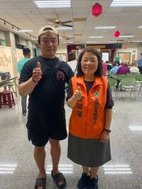 義剪成了陳光復家族招牌 陳邦輝連11年返鄉參與「光復義剪隊」