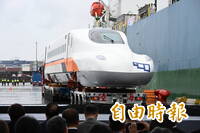 高鐵新世代列車 第一組N700ST抵台
