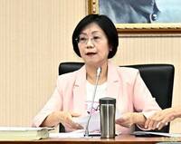 堂哥嗆翁曉玲「已經是中國人」！ 再爆德國博士論文：老公指導的