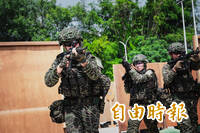 不再一套背心打天下！陸戰隊新戰鬥背心研發4年 可依官兵需求調整