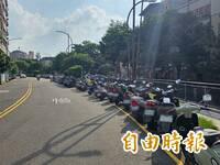 台中豐原新生北路兩側黃線改白線  方便居民停車