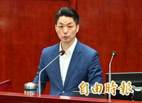 網翻29年前「章萬安」參加政大口試  給主考官的回答讓大家傻了