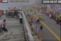 自行車騎3小時上武嶺 鏡頭君前「超狂畫面」網跪了