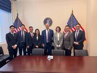 藍委訪團拜會美議員  穆勒納爾示警：延宕提高國防支出引起關注