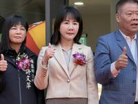 弟弟謝典霖與父母涉賄聲押   謝衣鳯反應曝光