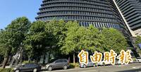 泰女慘遭台籍男友勒斃塞行李箱 藏台中7期科技公司冰櫃檢警相驗