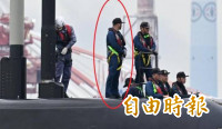 潛艦海鯤號第15次潛航測試 新任256戰隊長首度隨艦出海影像曝光！