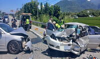 對向超車釀禍！中秋連假一家5口出遊遇死劫 35歲媽媽送醫不治留下2子