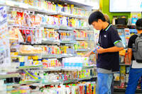 《TAIPEI TIMES》All-night stores disappearing: association