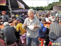 悲慟！ 慈善家「刈包吉」廖榮吉病逝享壽86歲 千桌街友宴成絕響