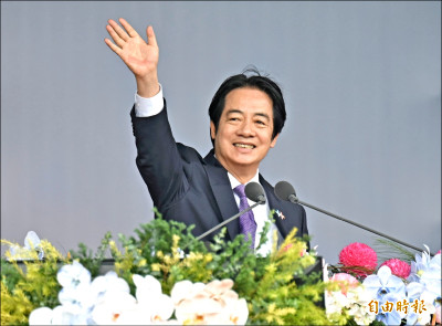 賴：穩固地基打造山巔之城 雙十演說 推加薪、減稅讓國人過得好