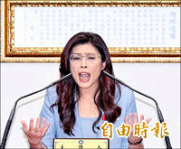 鄭麗文登日媒批「台灣失主導權」 民進黨狠酸：年底選舉妳還有主導權？
