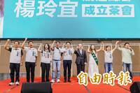 莊競程力挺楊玲宜連任議員 「新竹隊一起改變城市」