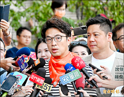 續打沈伯洋》藍今排毒品減害專報 綠轟私設刑堂