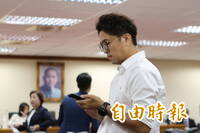 國台辦二度宣稱制裁沈父關聯企業 沈伯洋回擊：選舉期間潑髒水