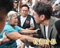 社子島阿嬤被抹黑下跪領高薪 自救會駁斥並要求林杏兒道歉