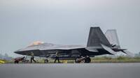 雞蛋不放同個籃子裡！美軍F-22進駐日本築城基地 分散部署防中國飛彈