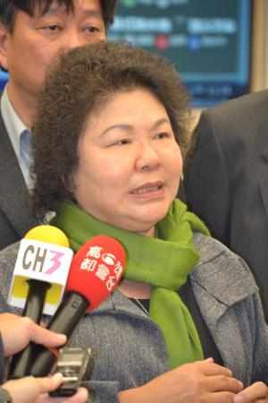 跌破眼鏡！PTT最佳情人　陳菊贏豆花妹