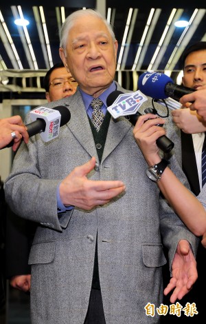 李登輝談國民黨敗選 籲馬雙辭黨魁與總統