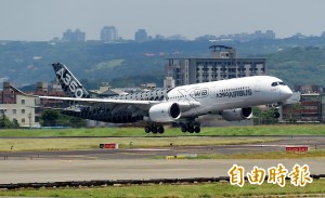 台灣亮相！新一代空巴中長程客機A350