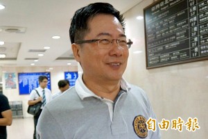 柯P跟市民要錢是「無知的墮落」 網友噓爆蔡正元
