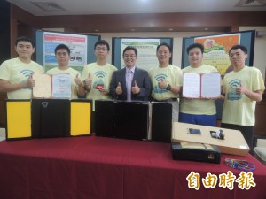 虎科大資工系烏克蘭國際發明展奪金