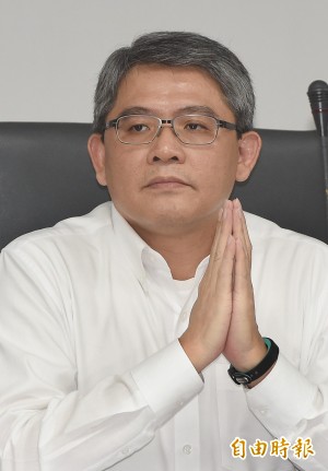 規劃30年老屋健檢掀議 花敬群致歉