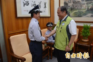 警力有限民力無窮 陳光復表揚資深義警