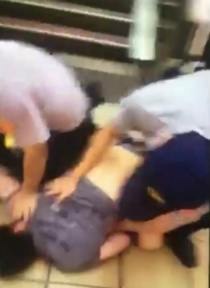酒後大鬧捷運拿催淚劑亂噴 上兵判刑3月