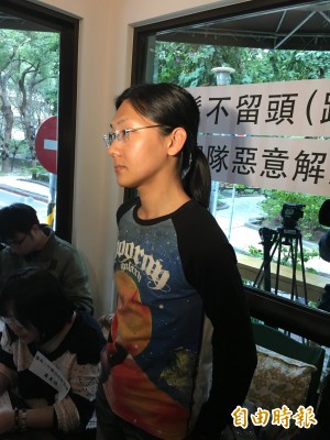 長髮男警不滿記申誡 行政法院：沒丟工作不能告