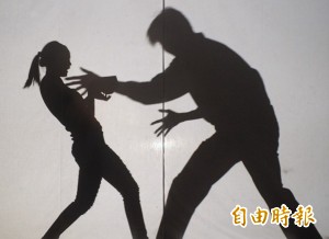 1/4的歐洲人認為「性侵」是別人的事！