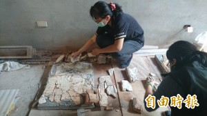 潘春源父子重疊壁畫 五帝廟依原貌裝回