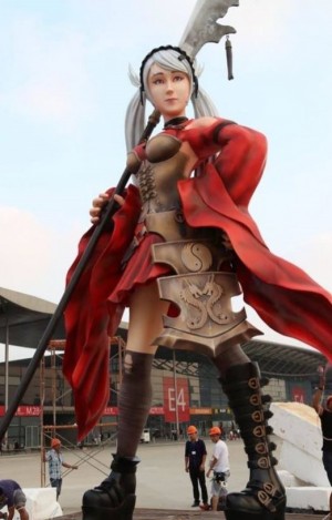 中國漫展驚見超大型女邪神 鄉民想起默娘花燈...