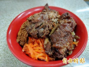 天天吃好料》台南新市阿公排骨飯  南部特有美味