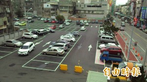 中壢鬧區新開幕停車場搶客停車12小時收70元 生活 自由時報電子報 中壢鬧區新開幕停車場搶客停車12小時收70元 生活 自由時報電子報