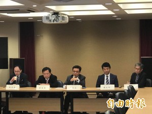 教育部「拔管」 楊永明：傷害台灣民主法治