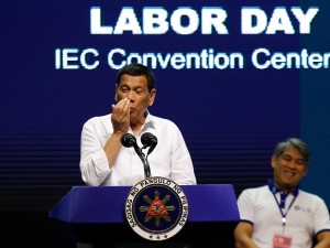 「中俄助人不求回報」 杜特蒂：歐美都很怕死