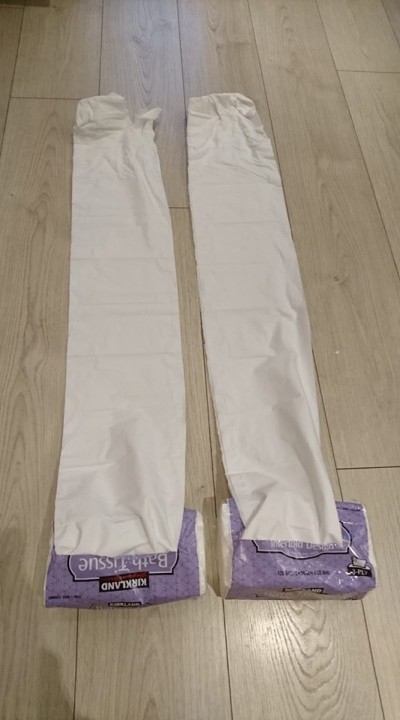 他買到隱藏版「抽不斷」衛生紙 網友笑瘋：這是圍巾吧