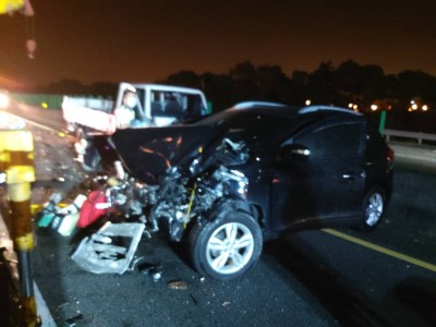 國3南向竹南段深夜連環車禍  2人死亡、4輕重傷