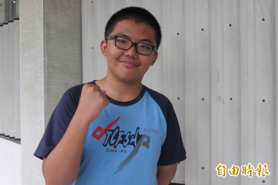 新住民、低收戶之子 克服母親罹癌等逆境拚進台大
