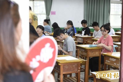 今年指考數甲難 滿分剩2人較去年少26人