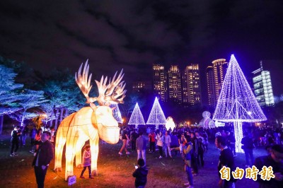 花燈動物回家吃年夜飯！ 台灣燈會副展區除夕休園