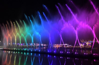 「花在彰化」千鑽萬花 水舞秀浪漫破表