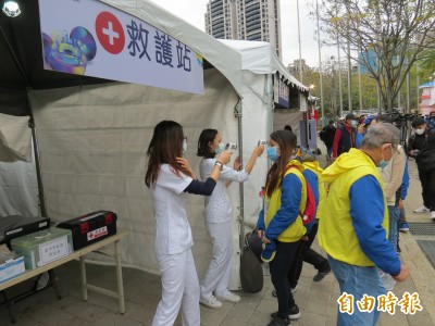武漢肺炎》中部確診1例、台中關懷訪視20餘例