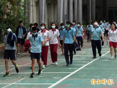 國中會考英文考冬奧、暖化、蛋糕店集點 考生：跟模擬考的fu很像