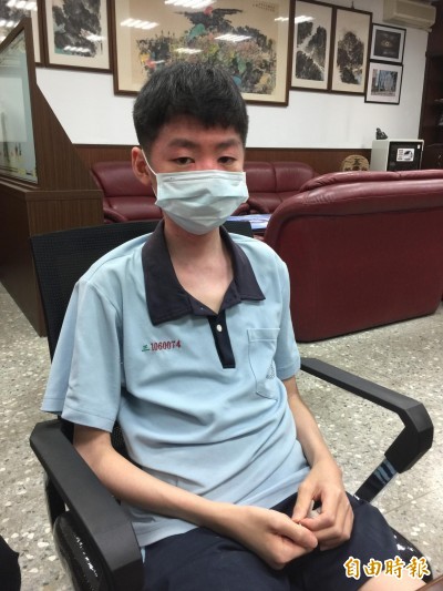 自體免疫問題手腳無力休學半年  蔡承翰靠自學拚上中一中