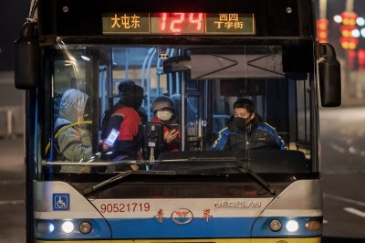 北京5區升級中風險、33街鄉鎮人員禁離京 廊坊至北京客運全停駛